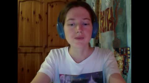 Snapshot of purple_cat55 chatting on October 11, 2025, 11:09 am purple_cat55 online show from October 11, 2025, 11:09 am