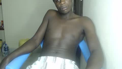 Snapshot of purple_hearts chatting on January 13, 2026, 10:04 pm purple_hearts online show from January 13, 2026, 10:04 pm