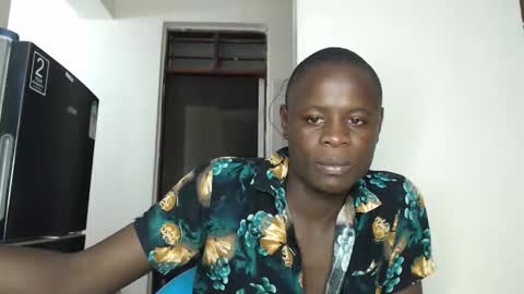 Snapshot of purple_hearts chatting on February 11, 2026, 6:46 pm purple_hearts online show from February 11, 2026, 6:46 pm