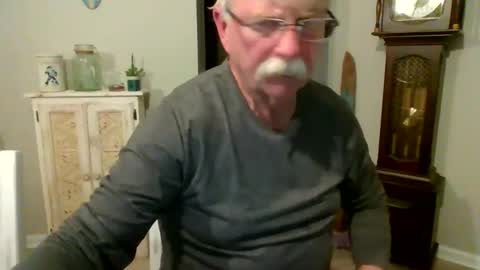 purpleshroom online show from January 24, 2025, 4:37 am