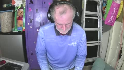 Snapshot of pussy_licker0127 chatting on December 28, 2024, 1:39 am Mark online show from December 28, 2024, 1:39 am