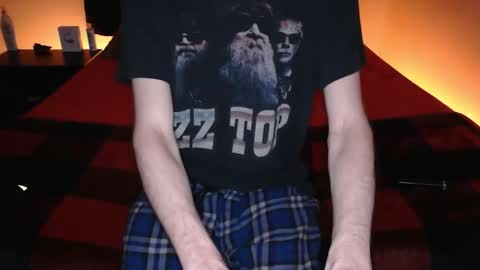 Snapshot of pussylover2182 chatting on February 3, 2026, 5:16 am pussylover2182 online show from February 3, 2026, 5:16 am