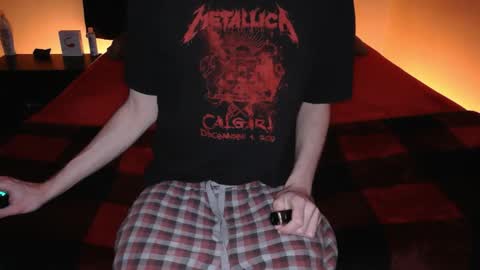 Snapshot of pussylover2182 chatting on February 27, 2026, 5:51 am pussylover2182 online show from February 27, 2026, 5:51 am