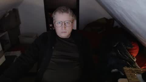 Snapshot of pussylovercb chatting on February 2, 2026, 1:32 pm pussylovercb online show from February 2, 2026, 1:32 pm