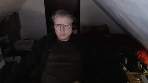 Snapshot of pussylovercb chatting on February 5, 2026, 7:57 am pussylovercb online show from February 5, 2026, 7:57 am