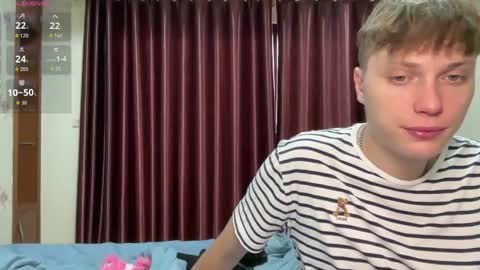 Lina online show from April 10, 2026, 11:42 pm