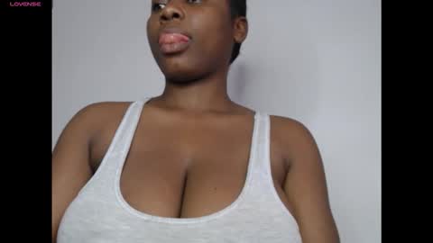 pussyxcockx online show from February 12, 2026, 7:36 am