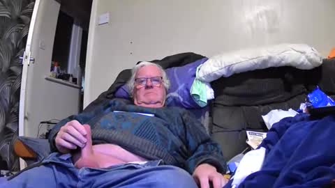 Snapshot of pusyrubber chatting on January 10, 2026, 9:41 pm Genital sucker online show from January 10, 2026, 9:41 pm