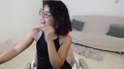 Izumi online show from March 1, 2025, 8:23 am