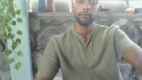 Python online show from February 21, 2025, 9:24 am