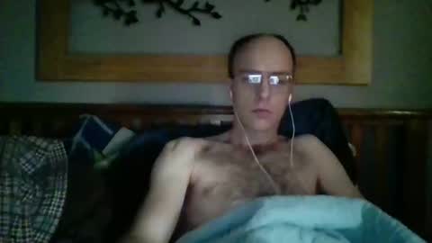 q2phq2ph online show from January 18, 2026, 8:12 pm