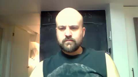 quebecboy233 online show from March 28, 2026, 2:49 pm