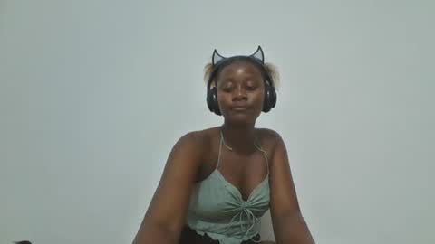 queen_diveer online show from September 26, 2025, 4:00 pm