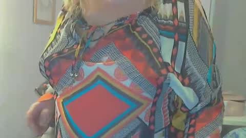 queen_jane8 online show from December 16, 2024, 10:03 pm