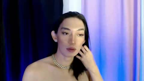 Queen Lucifer online show from November 7, 2025, 5:13 pm