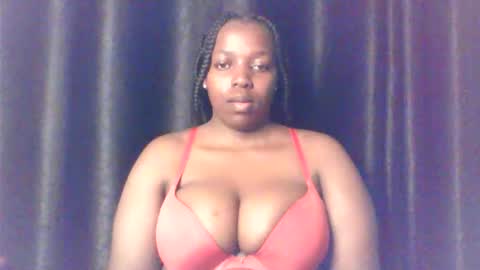 Snapshot of queen_melanine chatting on March 6, 2026, 4:31 am QUEEN online show from March 6, 2026, 4:31 am