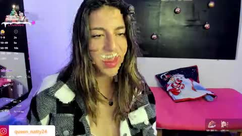 Snapshot of queen_natttyy chatting on December 14, 2024, 5:40 am queen_natttyy online show from December 14, 2024, 5:40 am