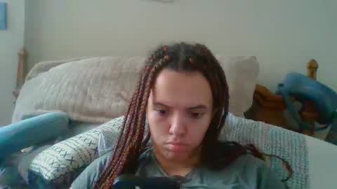 Rachelle online show from December 15, 2024, 6:48 pm
