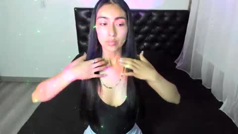 Snapshot of queenbyte_18 chatting on February 4, 2026, 3:23 am queenbyte_18 online show from February 4, 2026, 3:23 am