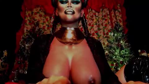 Wanda Luna online show from December 10, 2024, 9:23 am