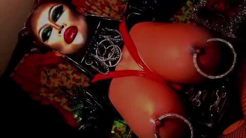 Wanda Luna online show from January 5, 2025, 9:36 pm