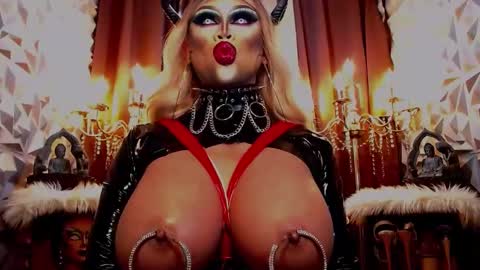 Wanda Luna online show from January 21, 2025, 7:39 pm