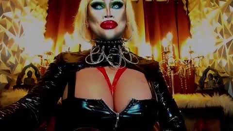 Wanda Luna online show from February 11, 2025, 3:08 pm