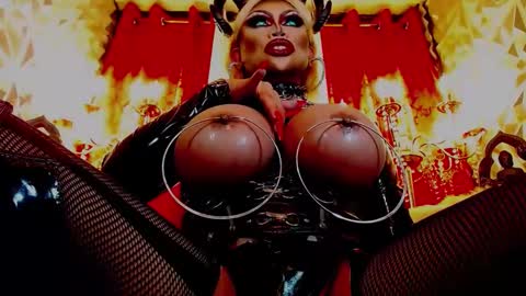 Wanda Luna online show from March 5, 2025, 4:24 am