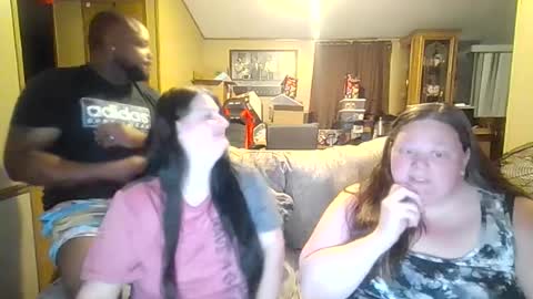Queen N King Fun Night online show from July 13, 2026, 7:55 am