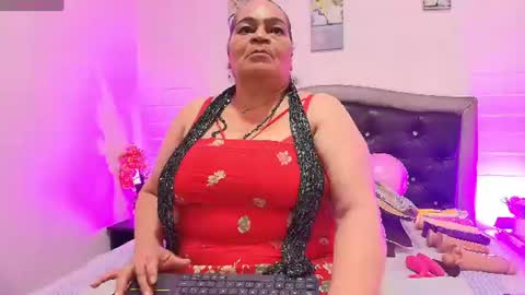 VickyBoobss online show from June 30, 2026, 7:37 pm