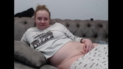 Snapshot of queenmymind chatting on January 5, 2025, 5:09 pm queenmymind online show from January 5, 2025, 5:09 pm