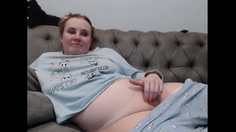 Snapshot of queenmymind chatting on January 26, 2025, 8:45 pm queenmymind online show from January 26, 2025, 8:45 pm