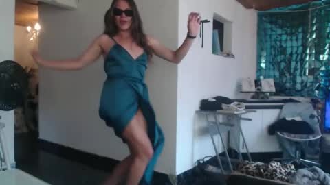 Nico online show from March 12, 2026, 6:25 pm