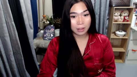 Snapshot of queenofcum169xx chatting on July 12, 2026, 3:25 pm Mikka online show from July 12, 2026, 3:25 pm