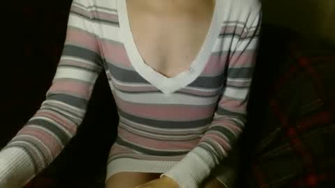 queenoftenderness online show from January 1, 2025, 8:04 pm