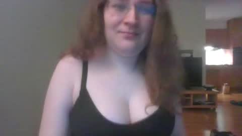 Snapshot of queenofthenights chatting on June 19, 2026, 9:29 pm queenofthenights online show from June 19, 2026, 9:29 pm