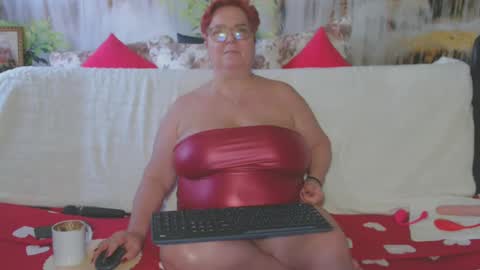 QueenPammy online show from January 20, 2025, 1:32 pm