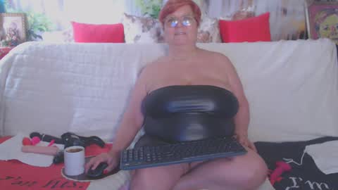 QueenPammy online show from February 18, 2025, 10:27 am