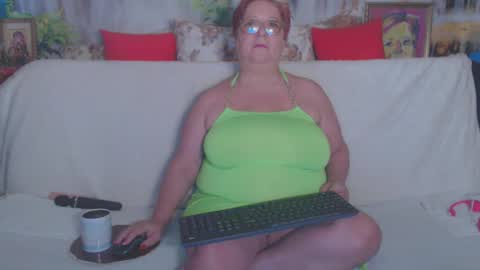 QueenPammy online show from February 21, 2025, 6:18 am