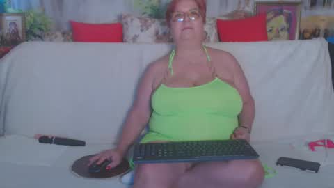 QueenPammy online show from February 21, 2025, 9:34 am