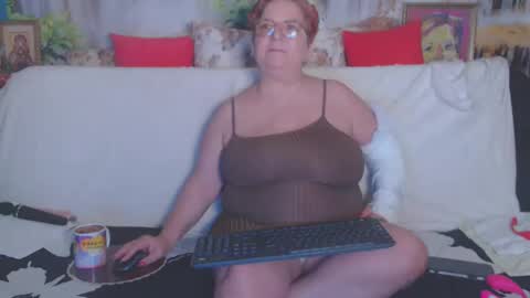 QueenPammy online show from March 1, 2025, 6:35 am