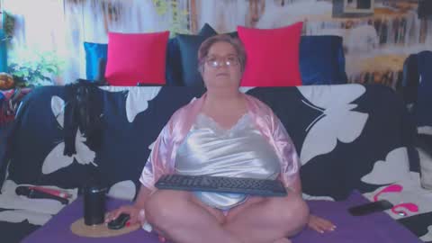 QueenPammy online show from March 26, 2026, 8:09 am