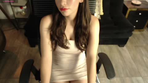 Rose online show from January 5, 2025, 1:26 pm