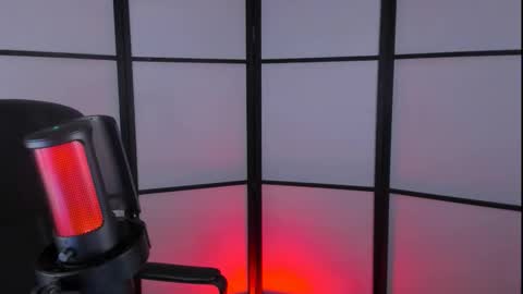 Rose online show from November 10, 2025, 4:39 pm