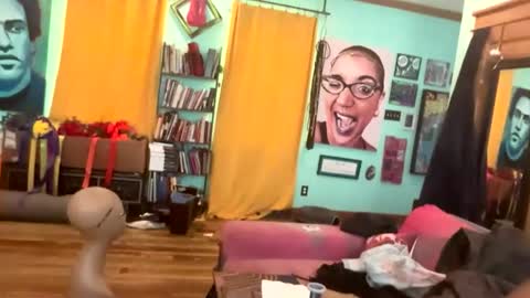 Queen Hilarity online show from February 18, 2026, 6:15 pm