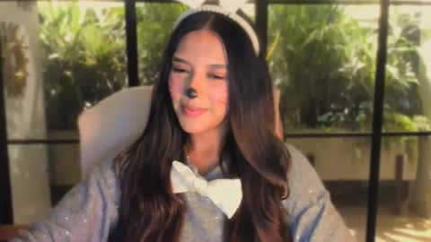 Snapshot of queenv66 chatting on November 1, 2025, 2:46 am Val - online show from November 1, 2025, 2:46 am