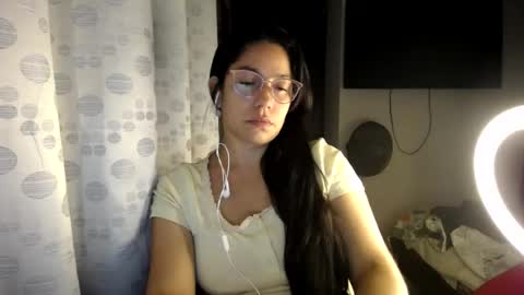 Paola online show from June 19, 2026, 2:16 am