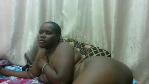 VIVIAN online show from June 30, 2026, 9:27 pm