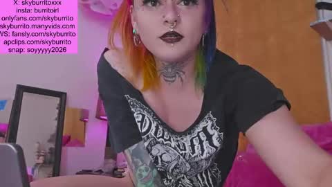 Snapshot of queer_burrito chatting on May 24, 2026, 3:22 am Sky Burrito online show from May 24, 2026, 3:22 am