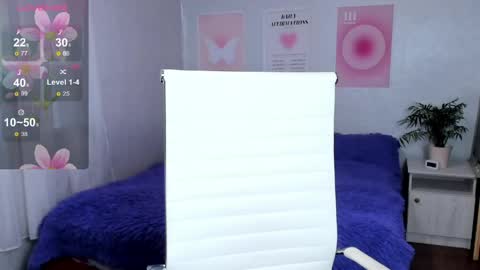 Snapshot of queitsharm_ chatting on June 5, 2026, 4:08 am Anna online show from June 5, 2026, 4:08 am